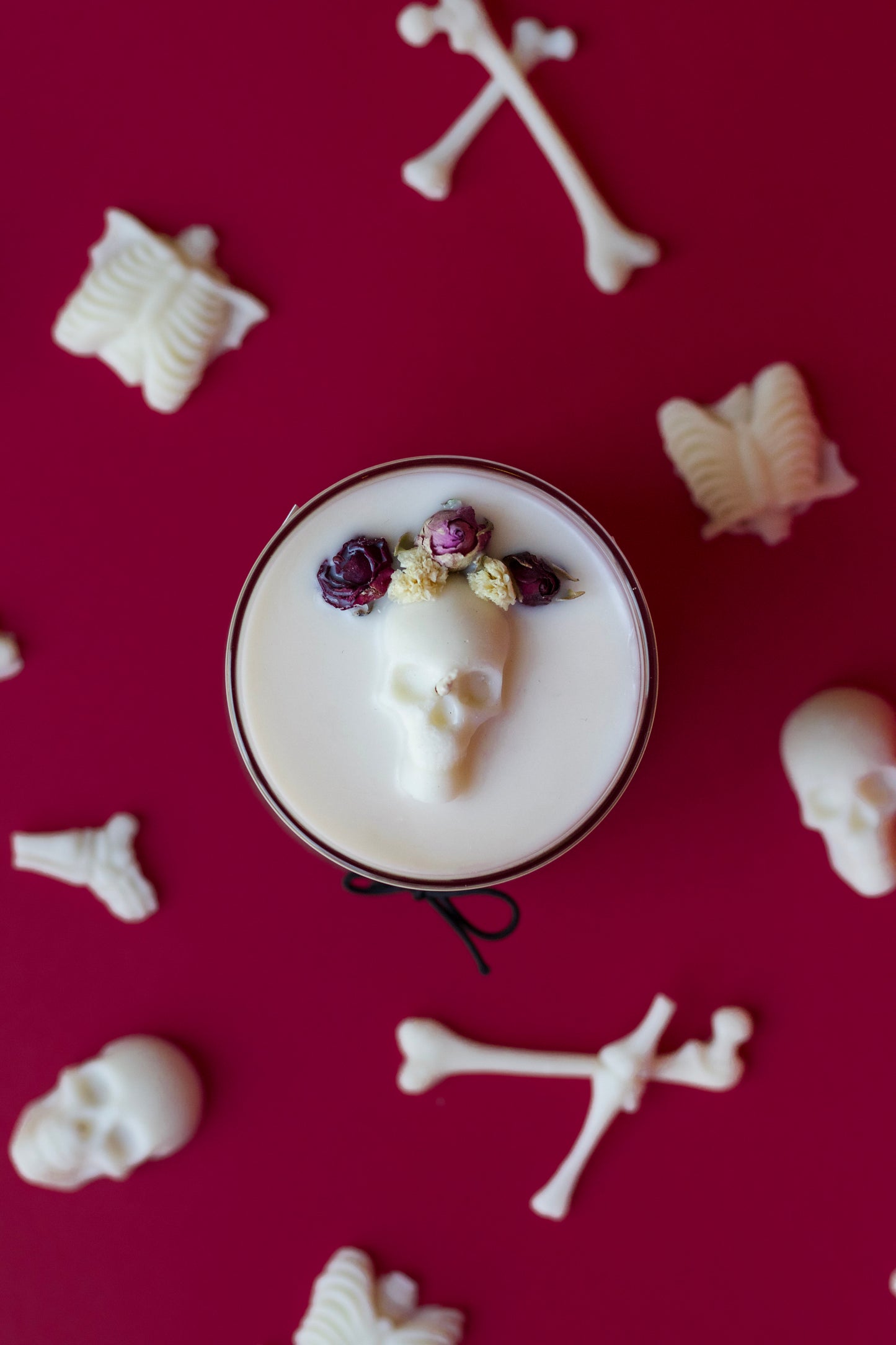 Momento Mori • Black Plum & Cardamom