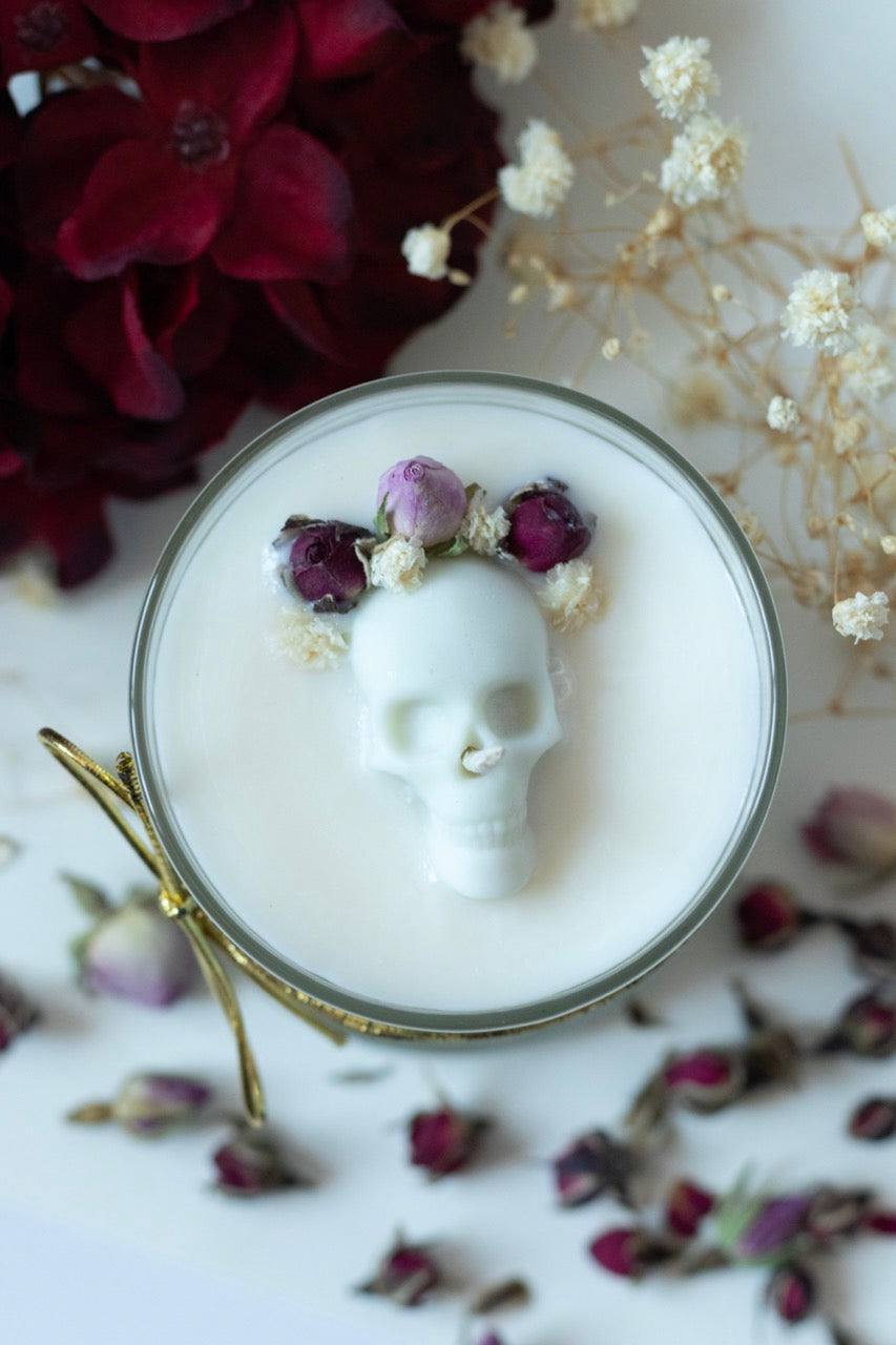 Momento Mori • Bleeding Skull Candle