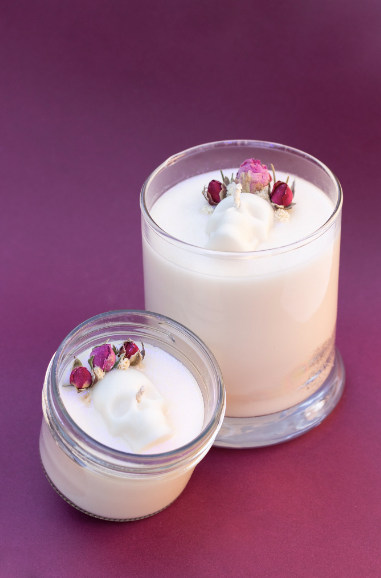 Momento Mori • Bleeding Skull Candle