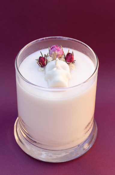 Momento Mori • Bleeding Skull Candle