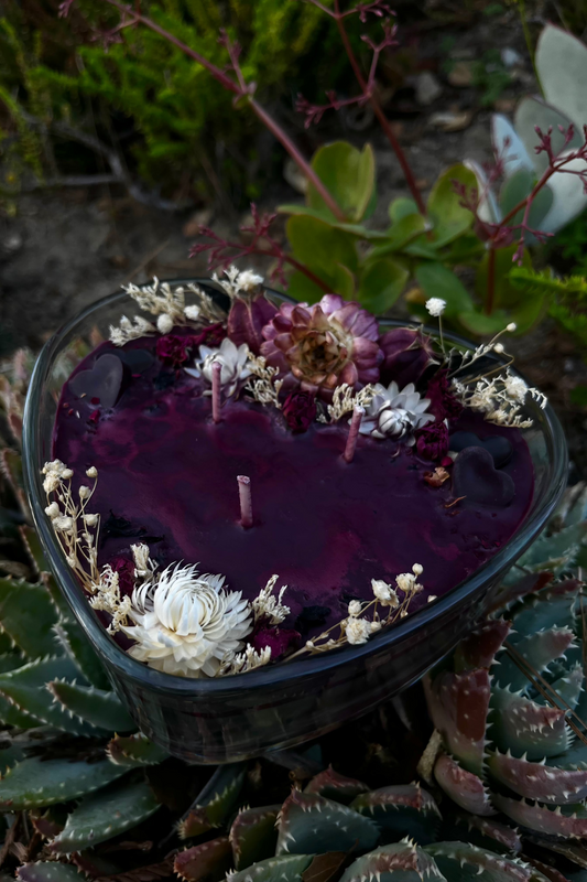 Black Plum & Amber • Heart Candle